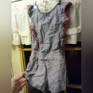GREAT CONDITION!! 4 outfits & 1 pr. Shorts (Size 4t-5t) 2 rompers & 2 dresses!!